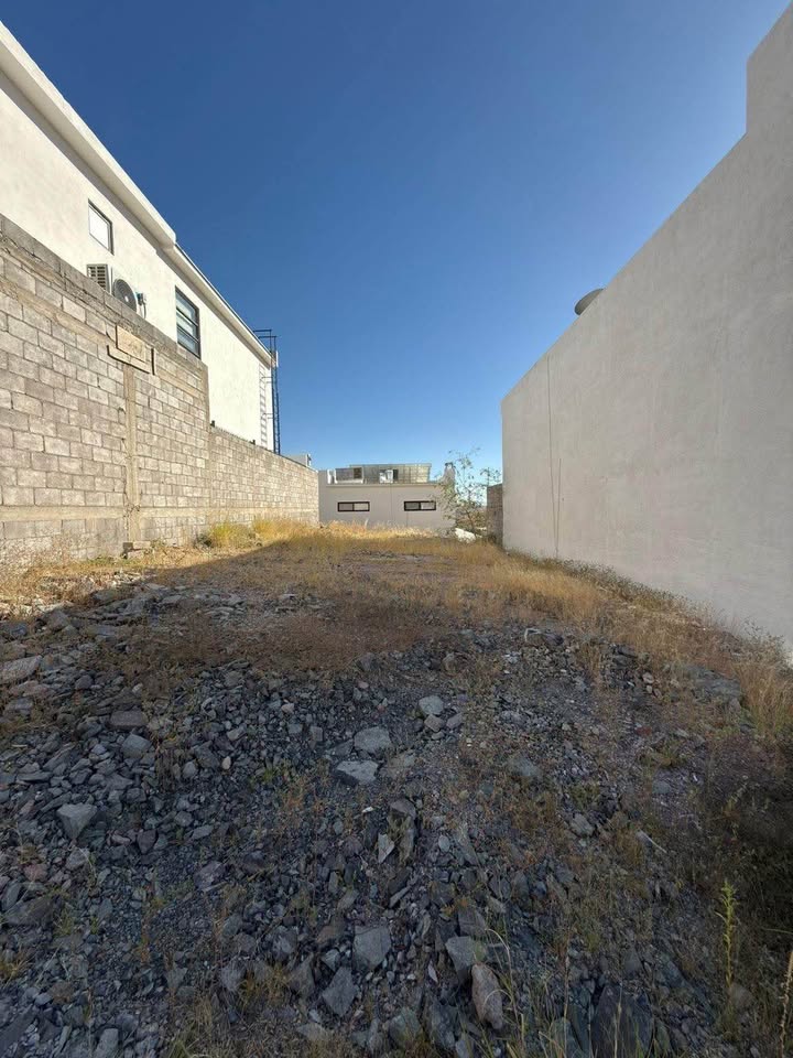 TERRENO EN TORRALBA RESIDENCIAL ZONA CANTERA
