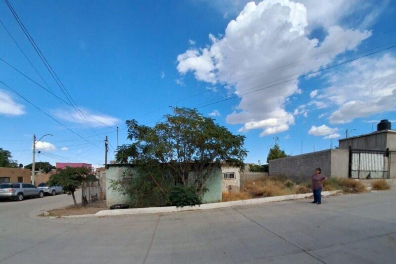 TERRENO AL SUR EN COL. 17 DE JUNIO