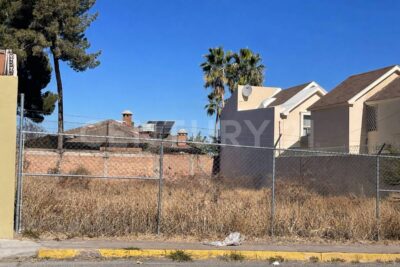 TERRENO IRREGULAR INTERMEDIO EN QUINTAS DEL SOL