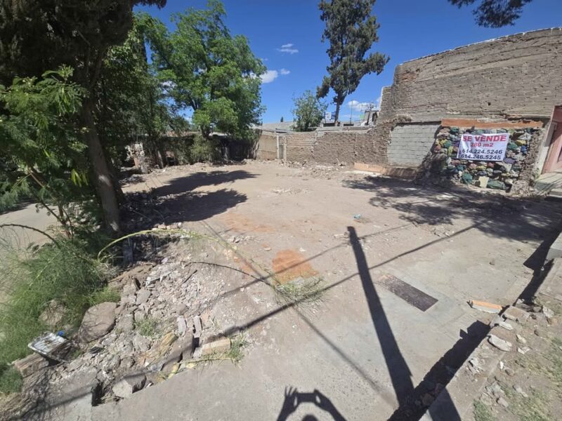 TERRENO COMERCIAL EN CALLE 46 ESQUINA