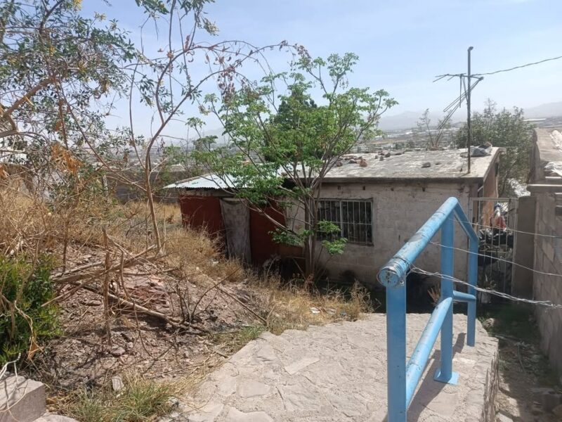 TERRENO RARO DIFICL ACCESO EN COLONIA 2 DE OCTUBRE